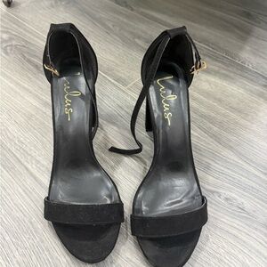 Lulu's Black Heels